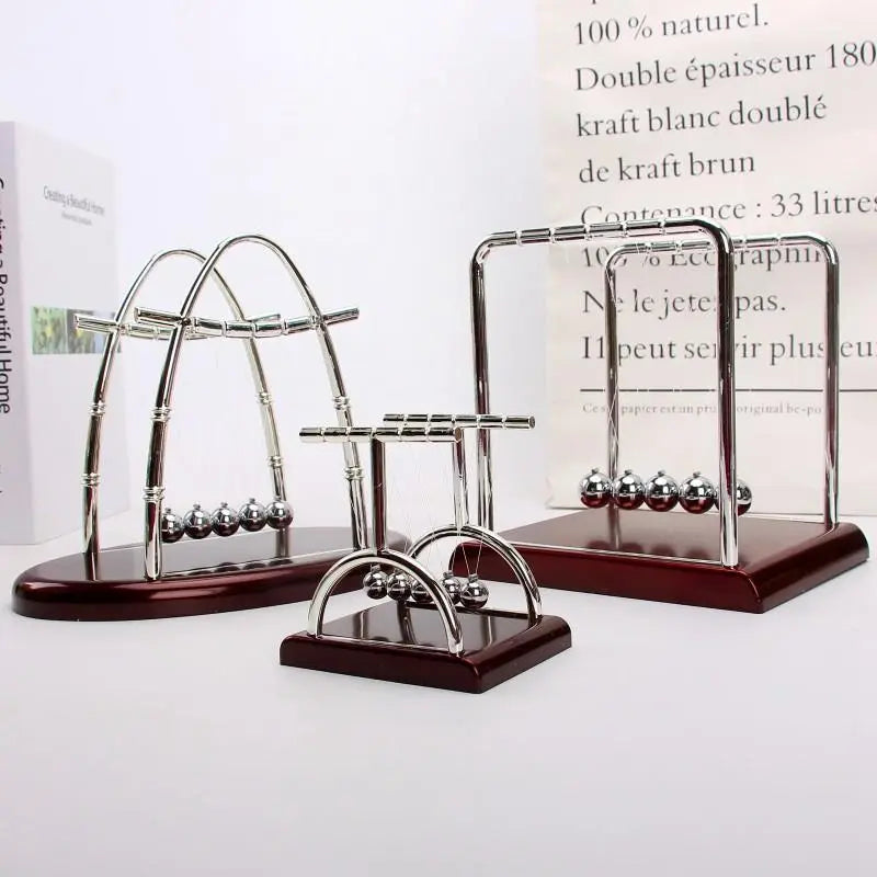 Newton cradle balance skrivbordsleksak