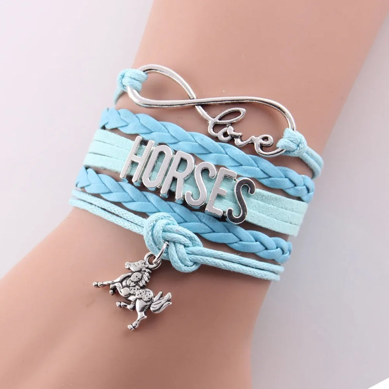 Armband med häst tema