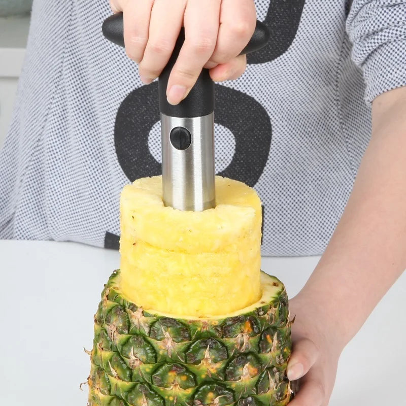 Ananas skalare och skärare